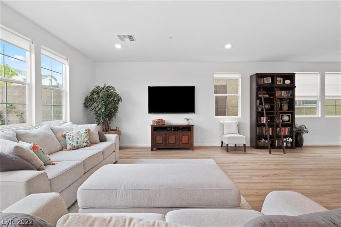 2616 Ferrara Street Henderson, NV 89044 - Photo 20 of 53
