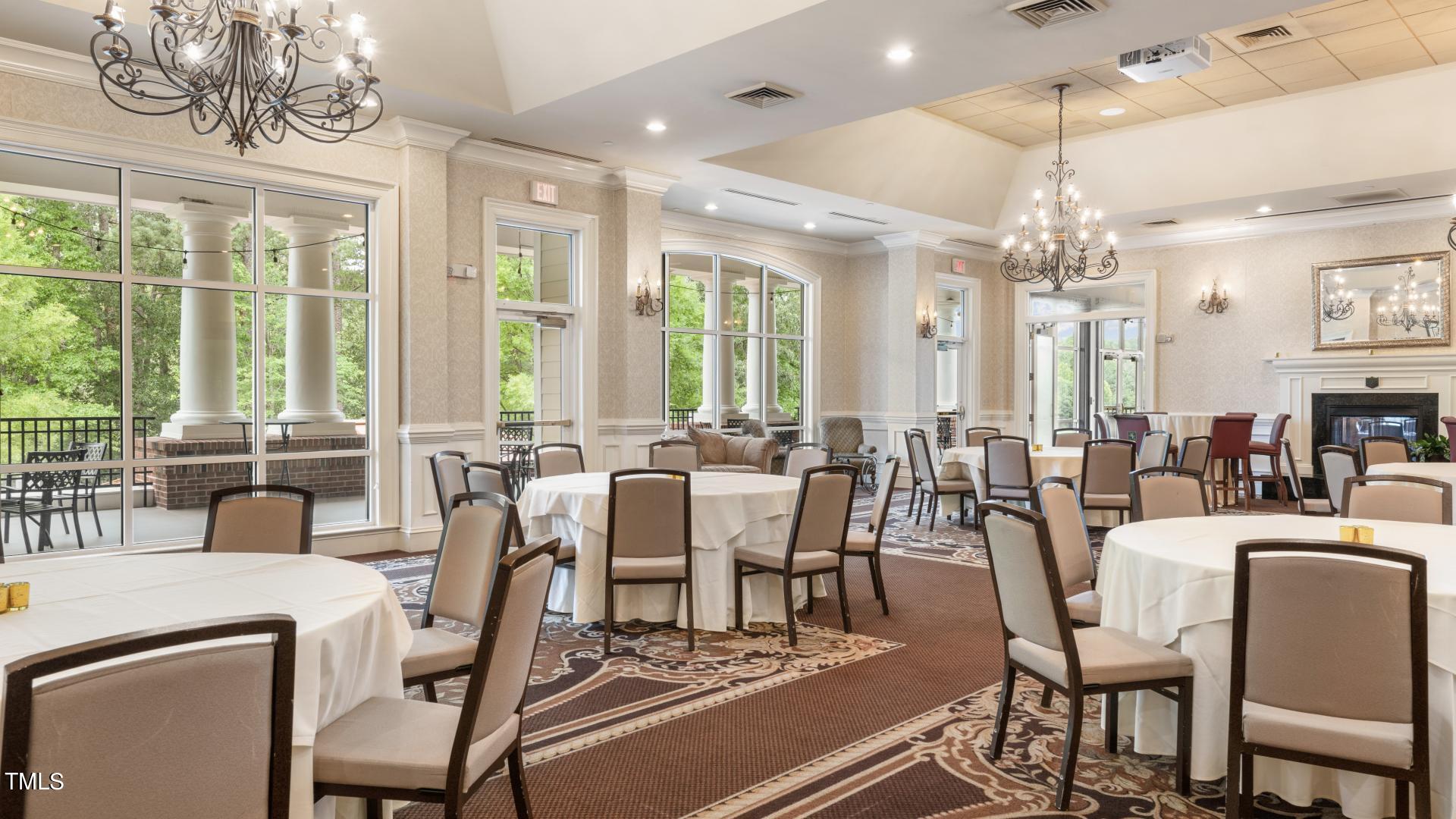 11548 Helmond Way, Unit 116 Raleigh, NC 27617 - Photo 28 of 36 BCC lounge restaurant