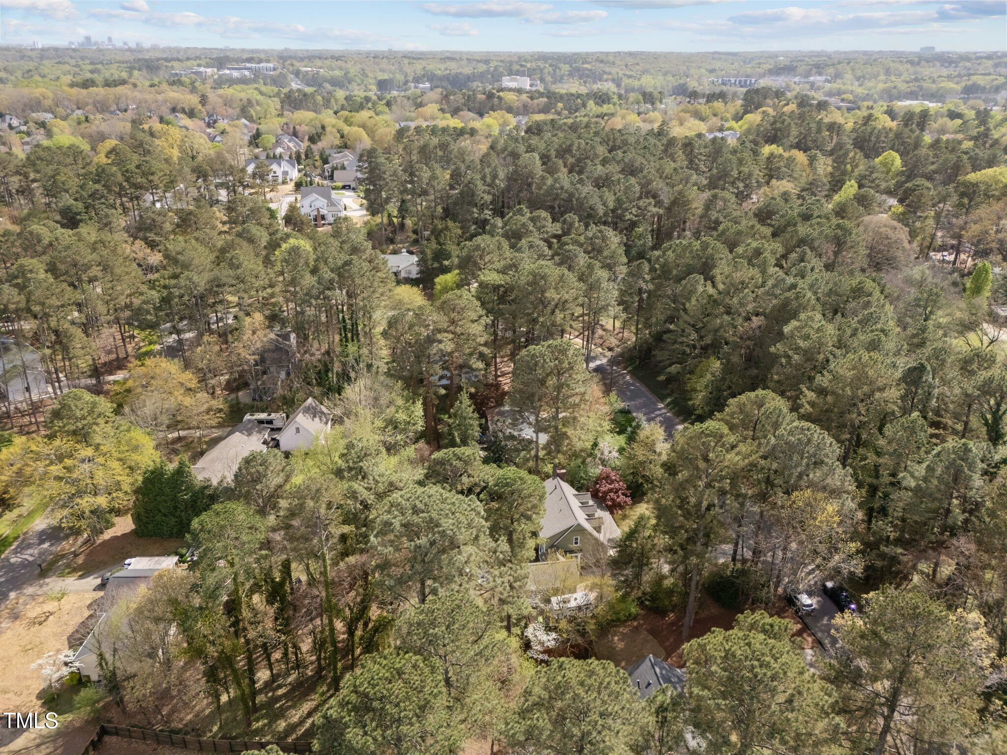 5120 Knaresborough Road Raleigh, NC 27612 - Photo 35 of 36 36-web-or-mls-DJI_20250401154224_0441_D