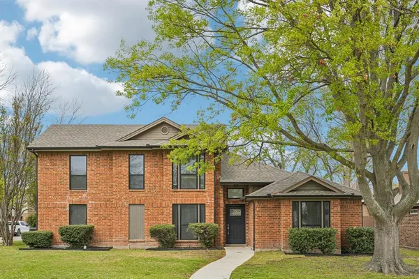 $369,900 | 7601 Tulane Drive, Rowlett, TX 75088