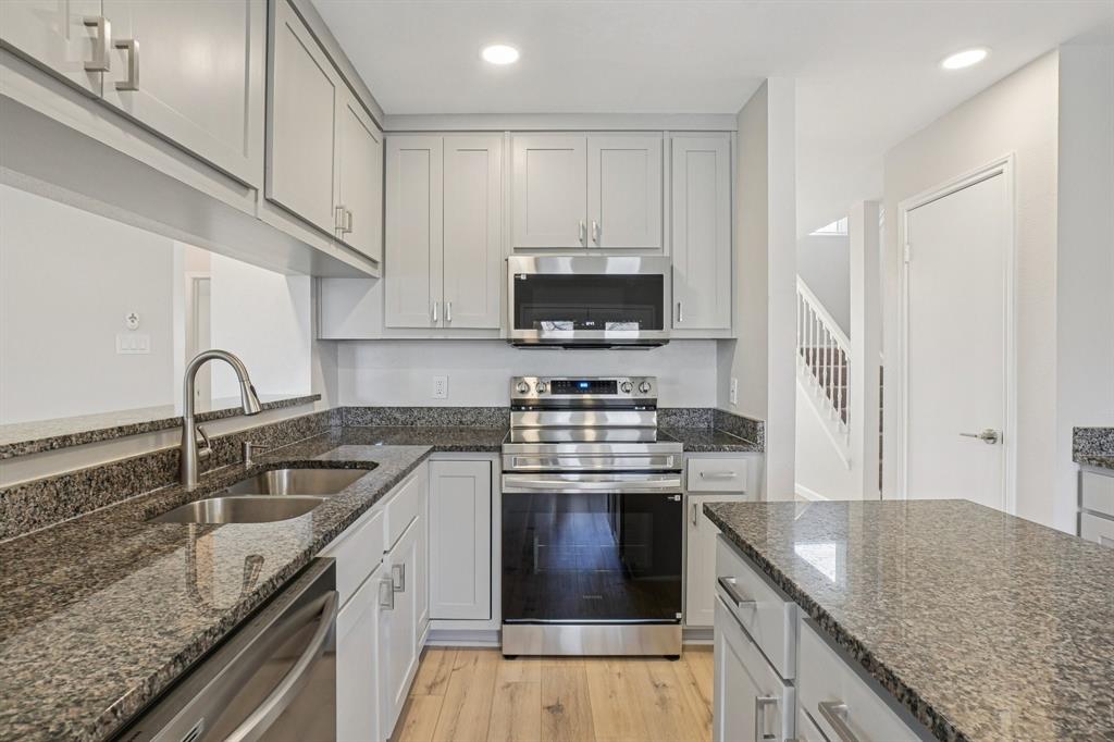 7601 Tulane Drive Rowlett, TX 75088 - Photo 8 of 31