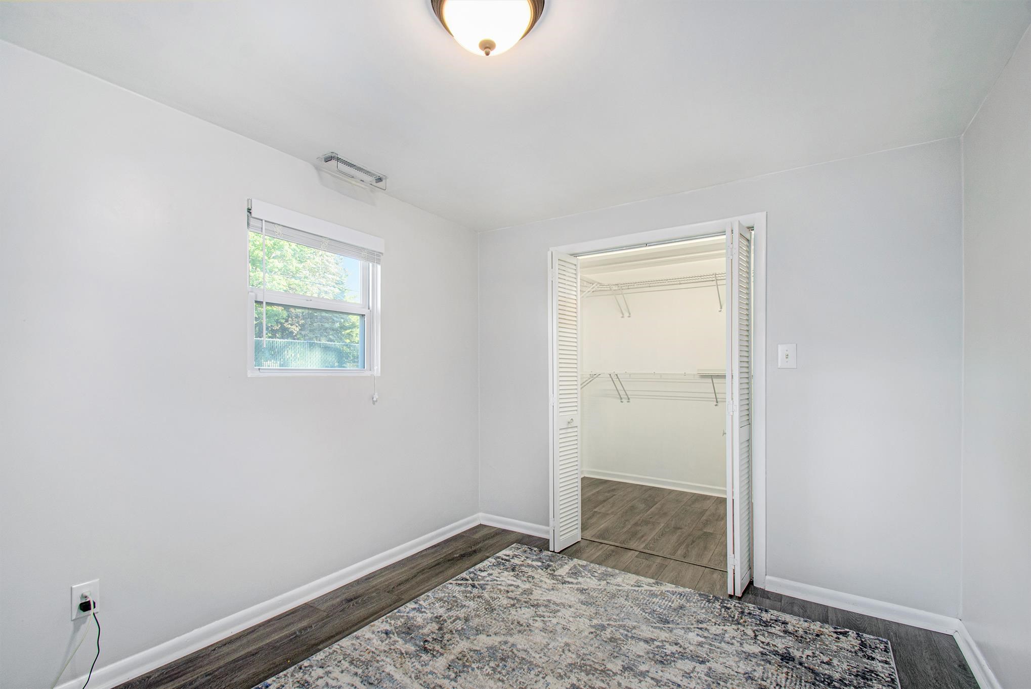 11403 Edison Road Osceola, IN 46561 - Photo 12 of 26 Gallery Image 12