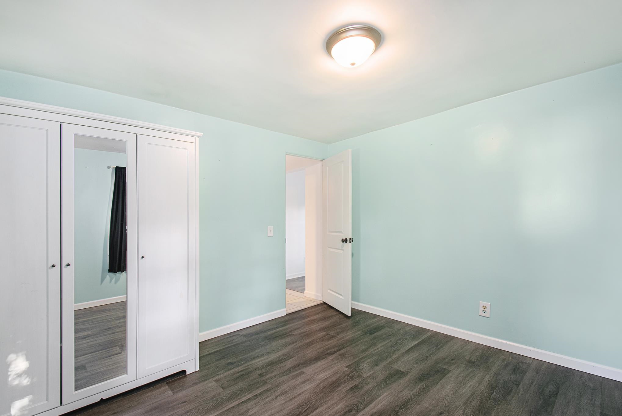 11403 Edison Road Osceola, IN 46561 - Photo 17 of 26 Gallery Image 17
