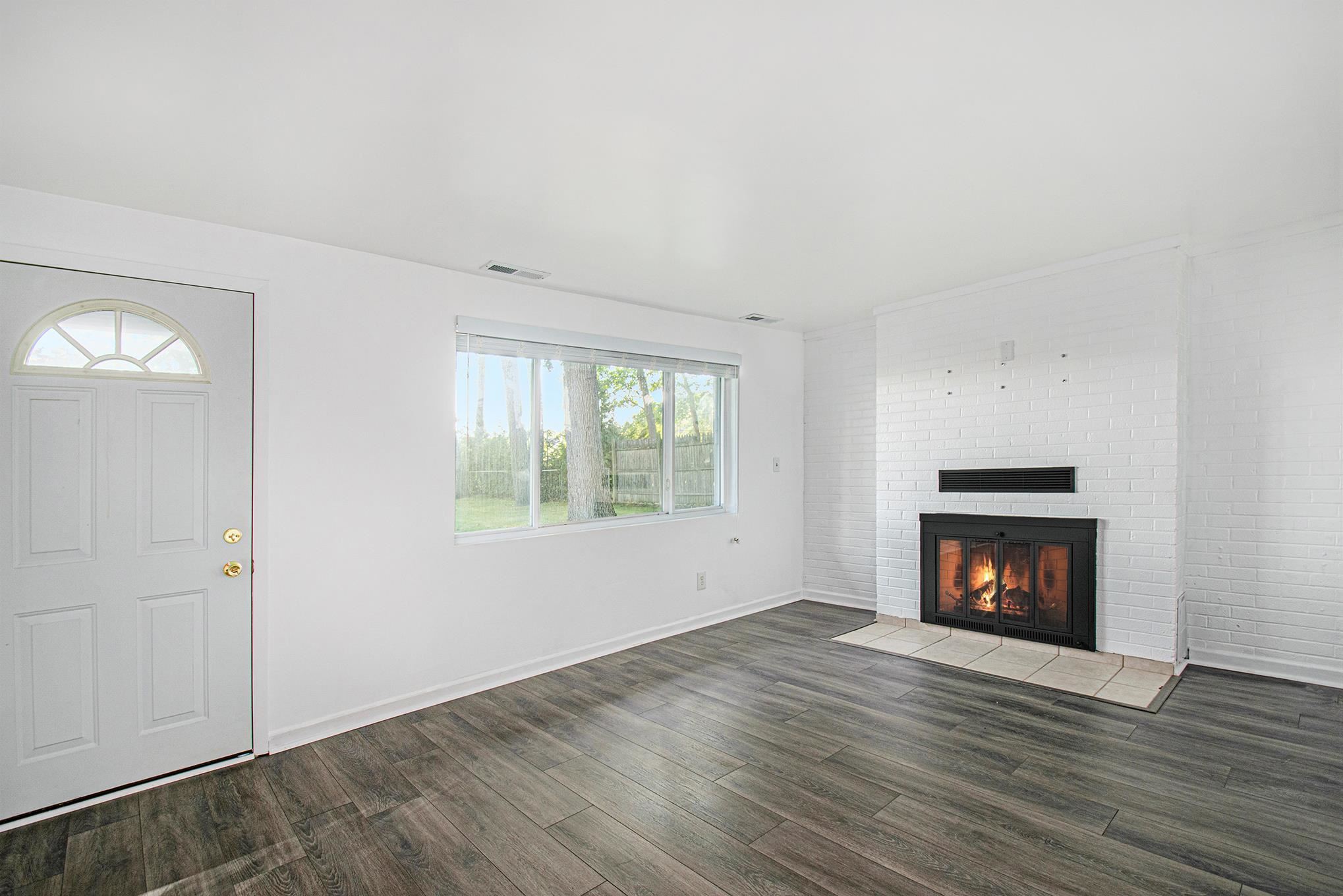 11403 Edison Road Osceola, IN 46561 - Photo 8 of 26 Gallery Image 8