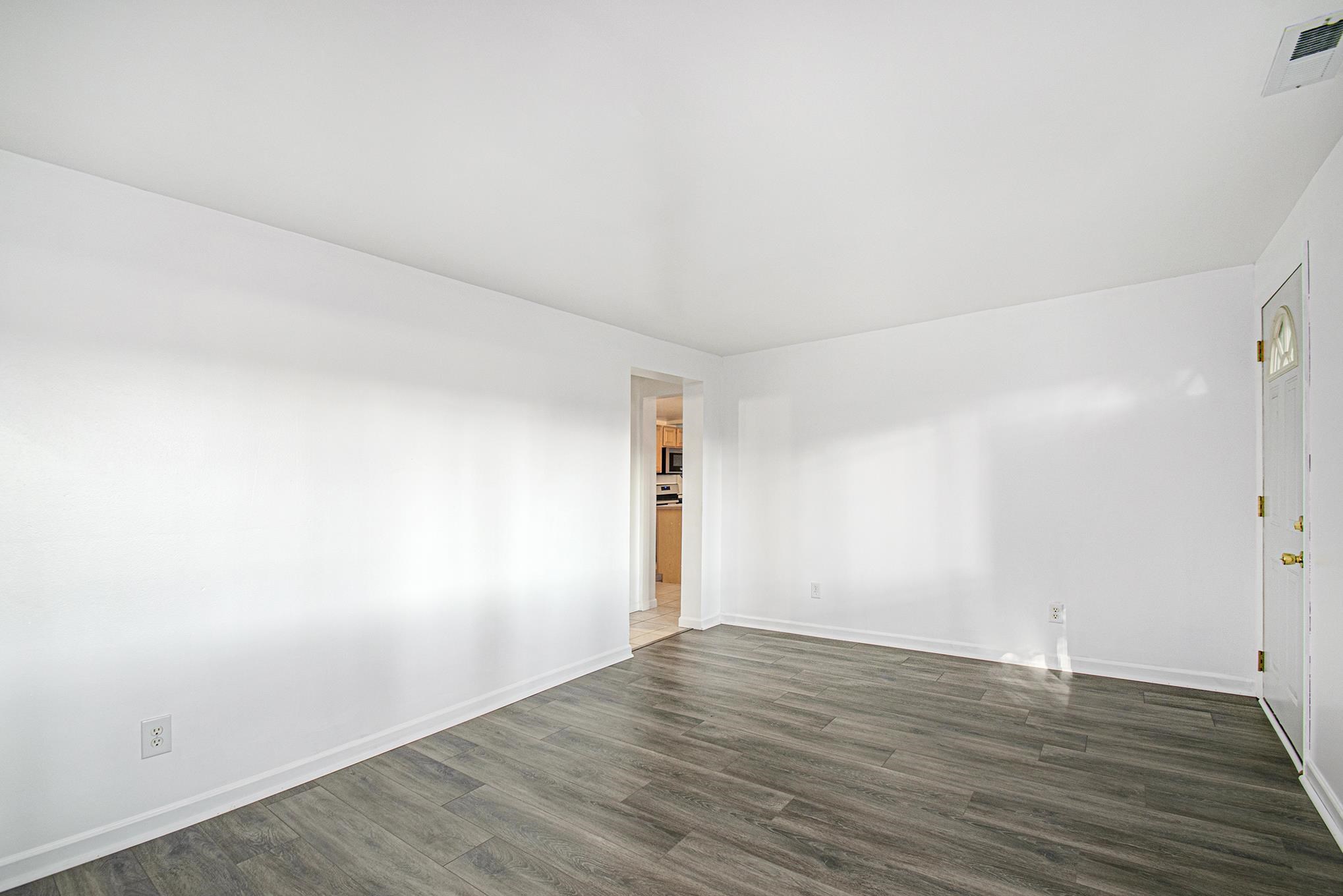 11403 Edison Road Osceola, IN 46561 - Photo 9 of 26 Gallery Image 9