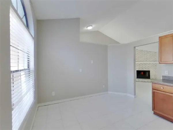 $2,139 | Undisclosed Address, Orlando, FL 32822