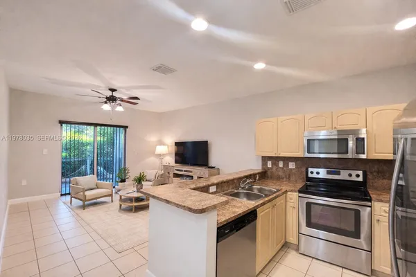 $2,800 | 11243 Southwest 230th Terrace, Miami, FL 33170