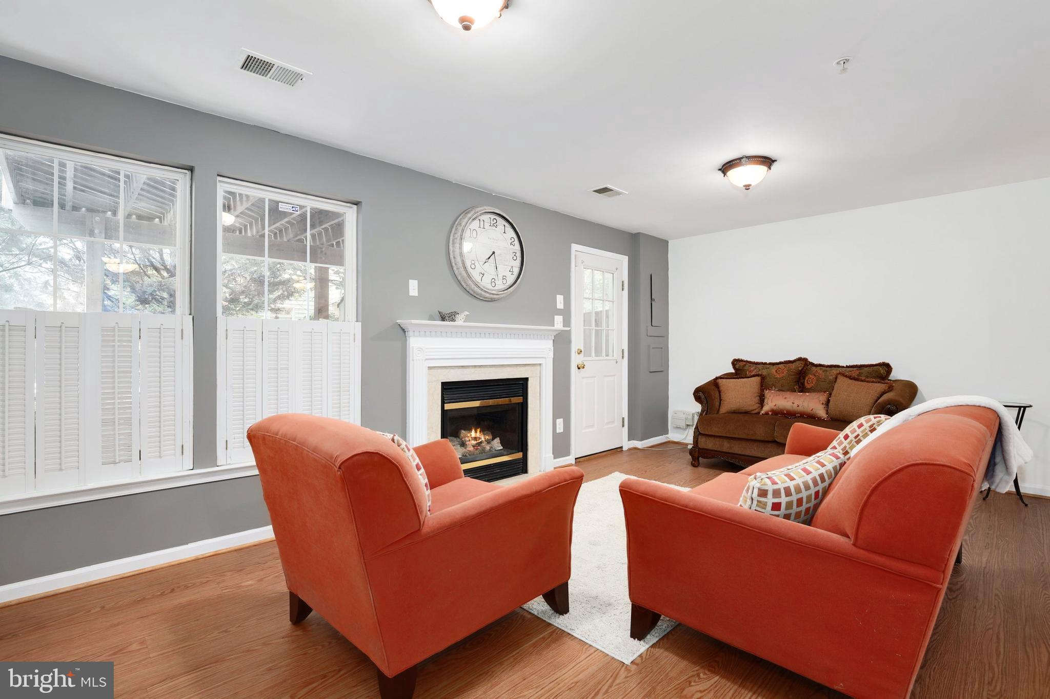 13306 Rising Sun Lane Germantown, MD 20874 - Photo 3 of 32 Gallery Image 3