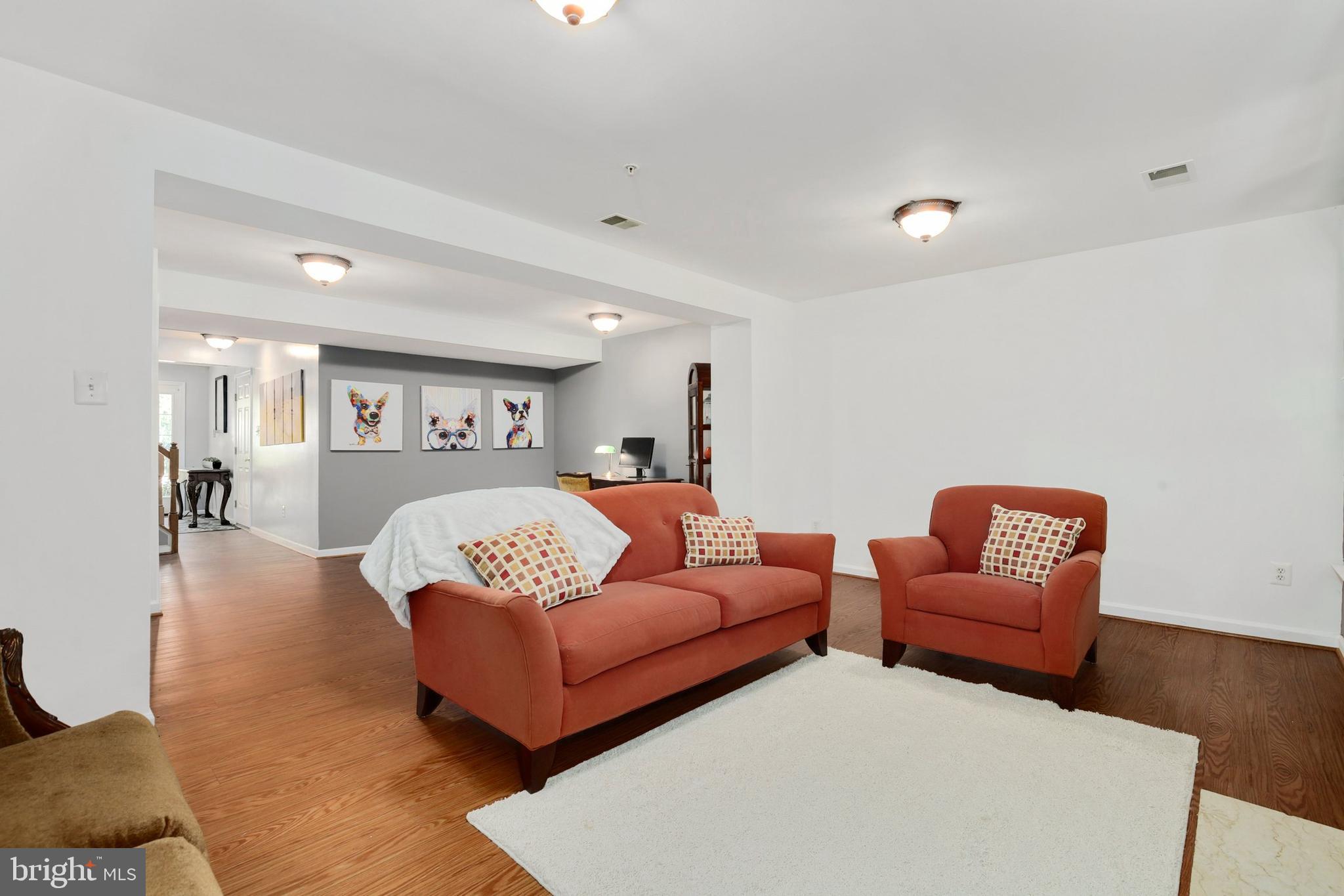 13306 Rising Sun Lane Germantown, MD 20874 - Photo 5 of 32 Gallery Image 5