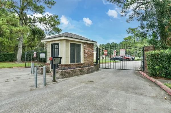 $1,200 | 2501 Gulf Freeway, Unit 263, Dickinson, TX 77539