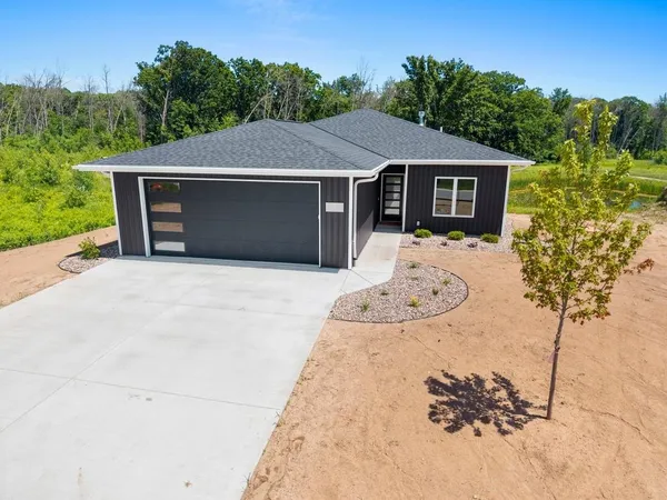 $545,000 | 4001 Antwerp Avenue, Unit 7, Green Bay, WI 54313