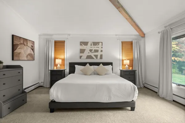 $1,890,000 | 835 Alpine View Road, Stowe, VT 05672