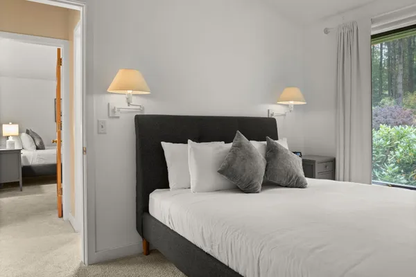 $1,890,000 | 835 Alpine View Road, Stowe, VT 05672