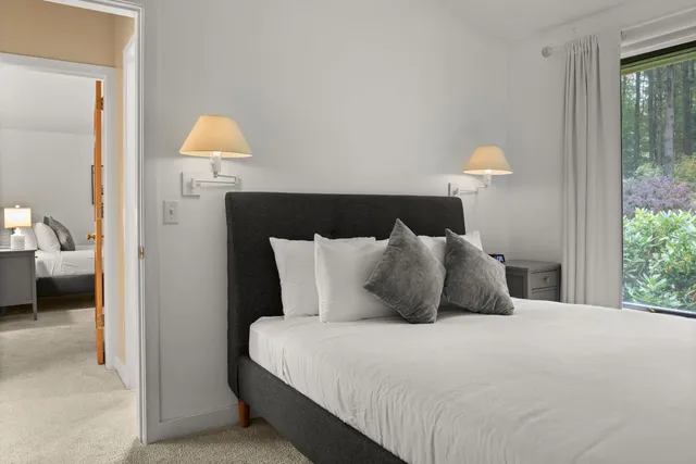 $1,890,000 | 835 Alpine View Road, Stowe, VT 05672