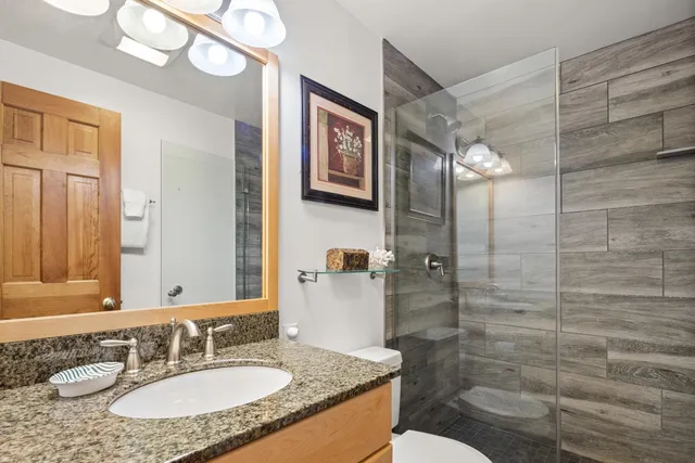 $1,890,000 | 835 Alpine View Road, Stowe, VT 05672