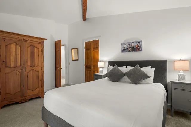 $1,890,000 | 835 Alpine View Road, Stowe, VT 05672