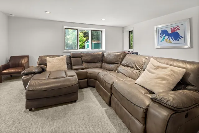 $1,890,000 | 835 Alpine View Road, Stowe, VT 05672