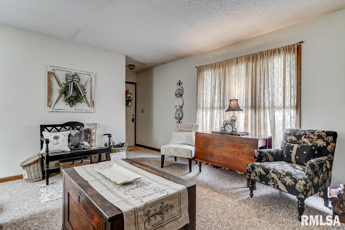 211 Golf Road, Unit A & B Springfield, IL 62704 - Photo 17 of 34 Gallery Image 17