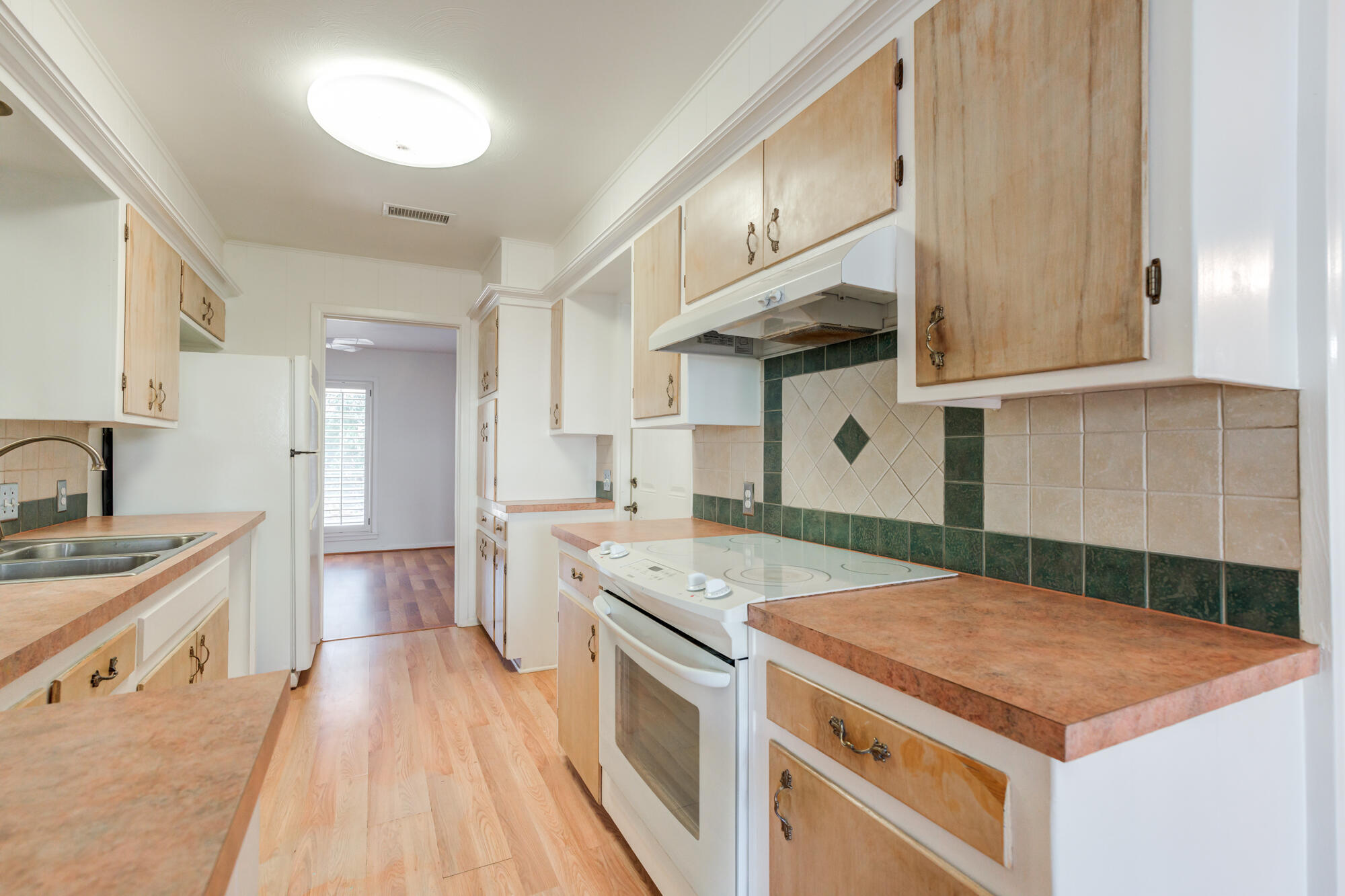 1906 55th Street Lubbock, TX 79412 - Photo 15 of 50 DSC03619_20_21_22_23