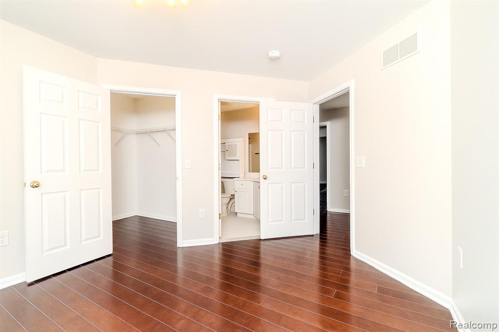 41859 Mitchell Road Novi, MI 48377 - Photo 8 of 20