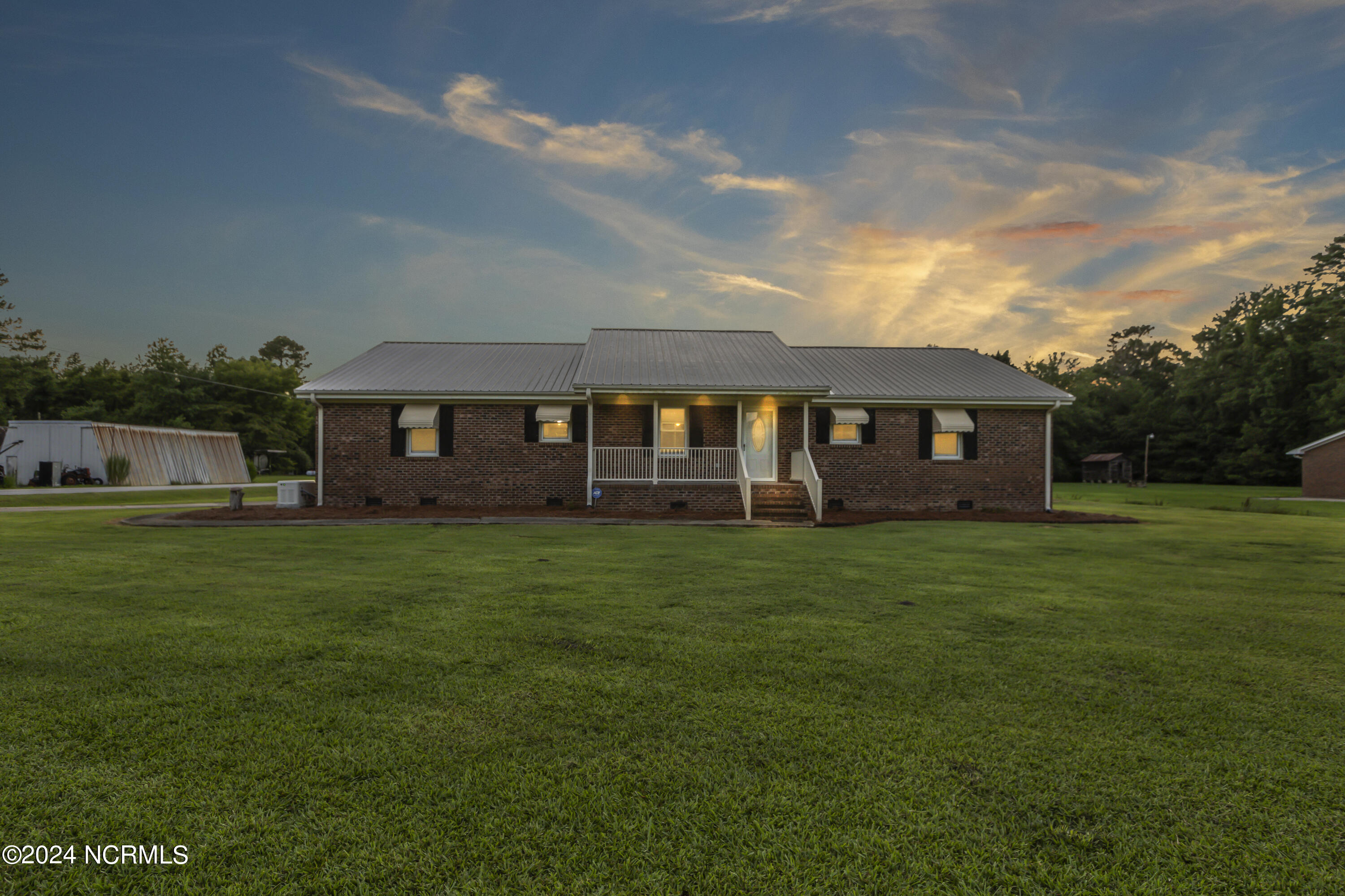 9615 County Home Road Ayden, NC 28513 - Photo 29 of 30 8G4A4007-