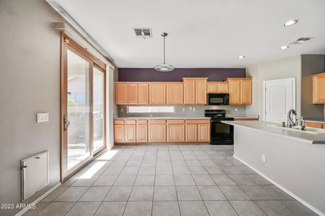 $3,100 | 1453 East Saragosa Street, Chandler, AZ 85225