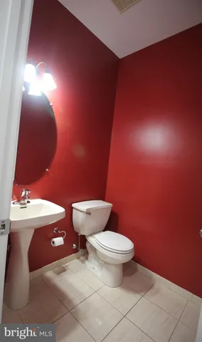 a bathroom with a toilet