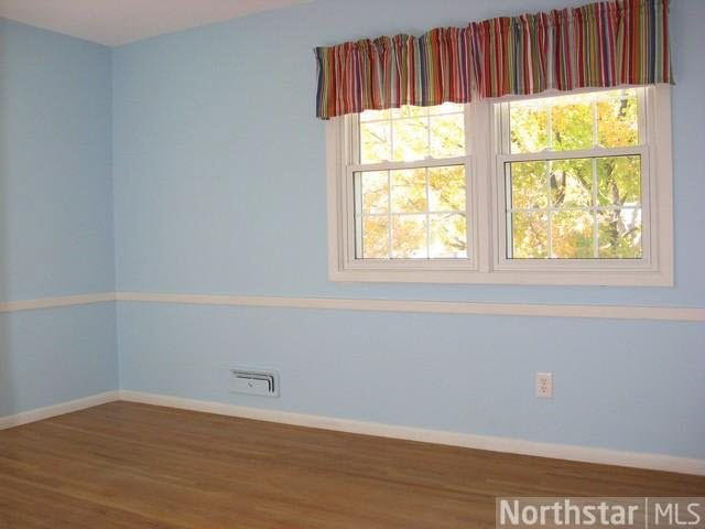 9655 Upton Road Bloomington, MN 55431 - Photo 12 of 18