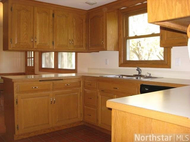 9655 Upton Road Bloomington, MN 55431 - Photo 5 of 18