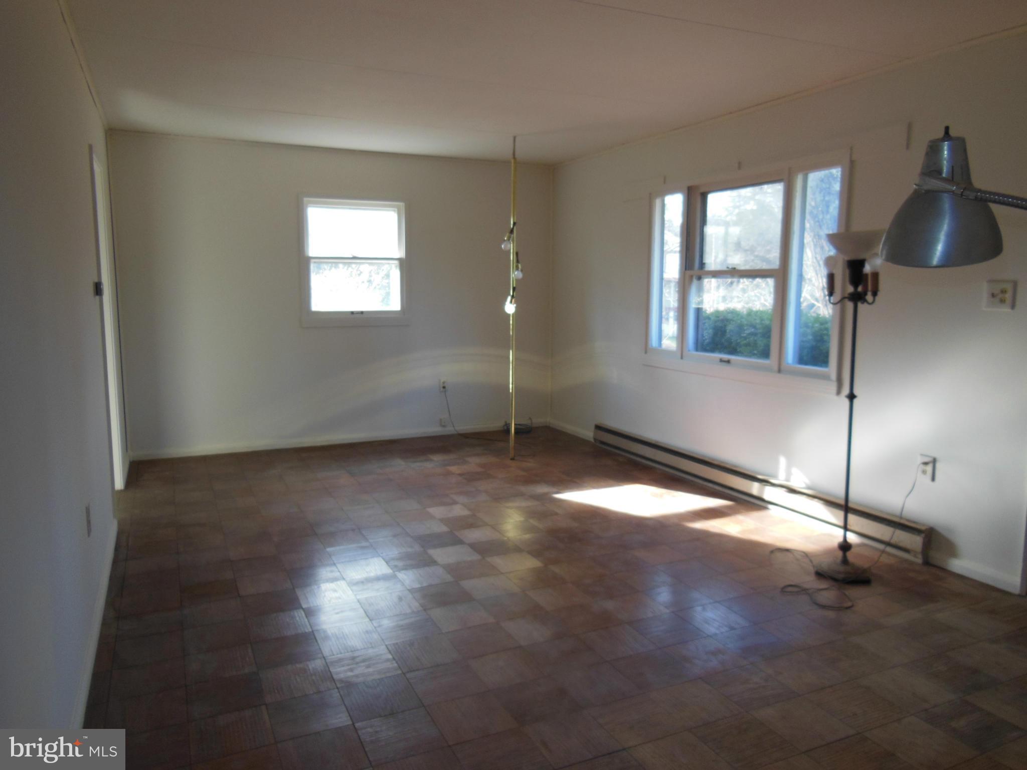 6002 Linganore Road Frederick, MD 21704 - Photo 6 of 9 Dining Room