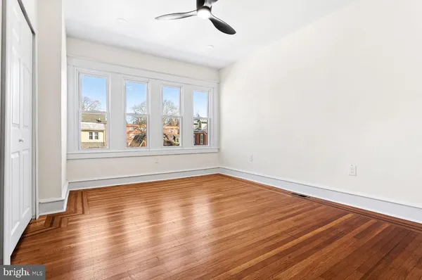 $2,800 | 6812 Sprague Street, Philadelphia, PA 19119