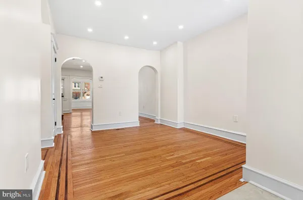 $2,800 | 6812 Sprague Street, Philadelphia, PA 19119