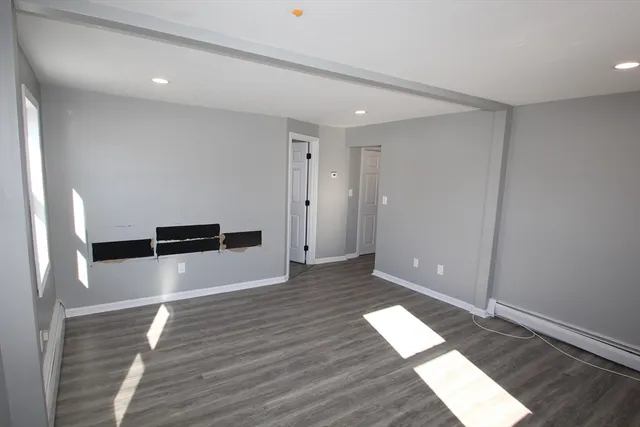 $2,500 | 299 Main Street, Unit 2, North Reading, MA 01864