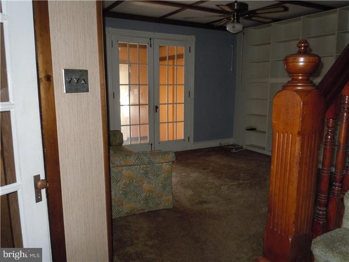 1037 Springfield Road Darby, PA 19023 - Photo 11 of 25 Family Room