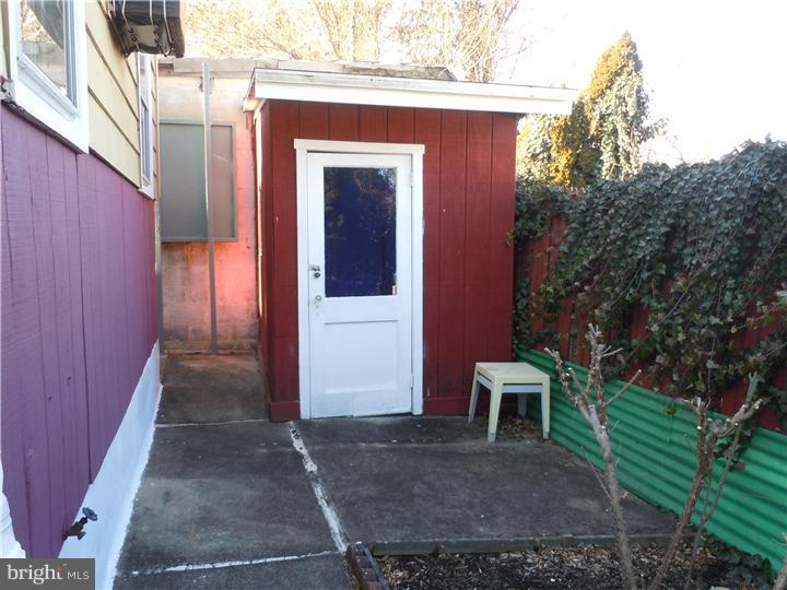1037 Springfield Road Darby, PA 19023 - Photo 19 of 25 Storage Shed