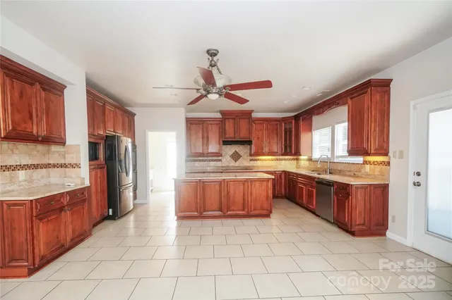 $590,000 | 3021 Morel Avenue, Fort Mill, SC 29715