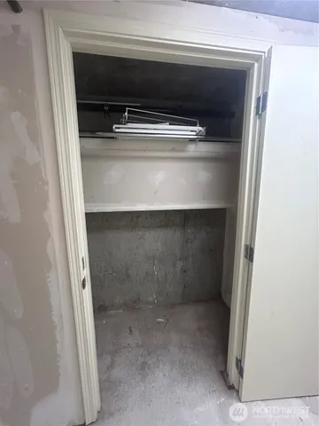 $299,000 | 1525 Northwest 57th Street, Unit 429, Seattle, WA 98107