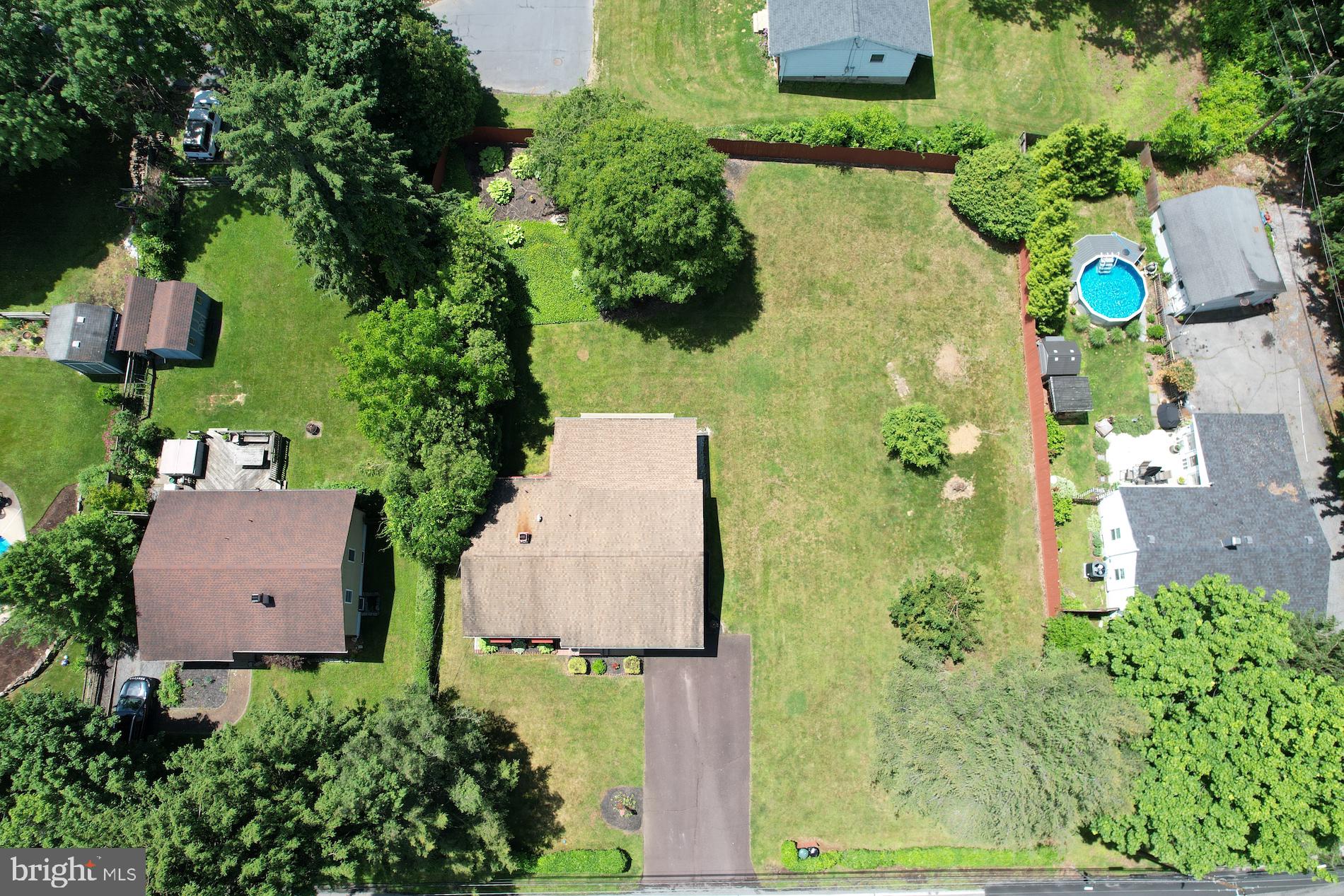 5202 Camp Meeting Road Center Valley, PA 18034 - Photo 7 of 48 Gallery Image 7