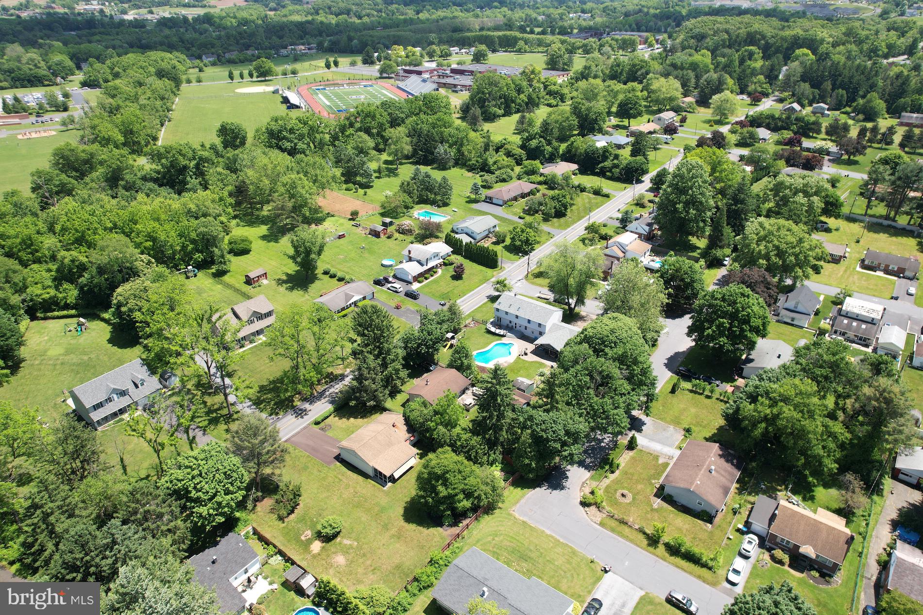 5202 Camp Meeting Road Center Valley, PA 18034 - Photo 9 of 48 Gallery Image 9