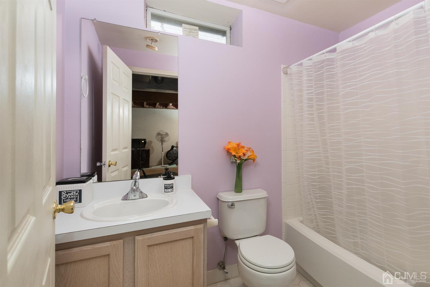 64 Timber Ridge Road North Brunswick, NJ 08902 - Photo 28 of 34 Gallery Image 28