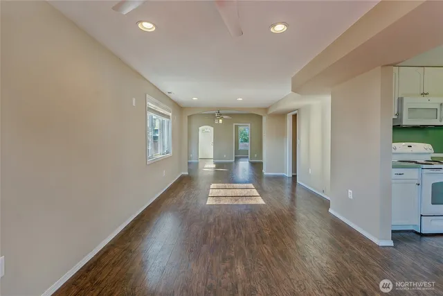 $479,950 | 5201 South Fife Street, Tacoma, WA 98409