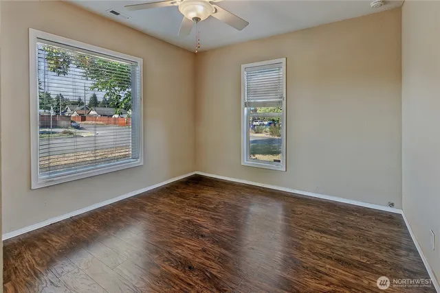 $479,950 | 5201 South Fife Street, Tacoma, WA 98409