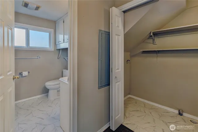 $479,950 | 5201 South Fife Street, Tacoma, WA 98409