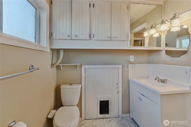 $479,950 | 5201 South Fife Street, Tacoma, WA 98409