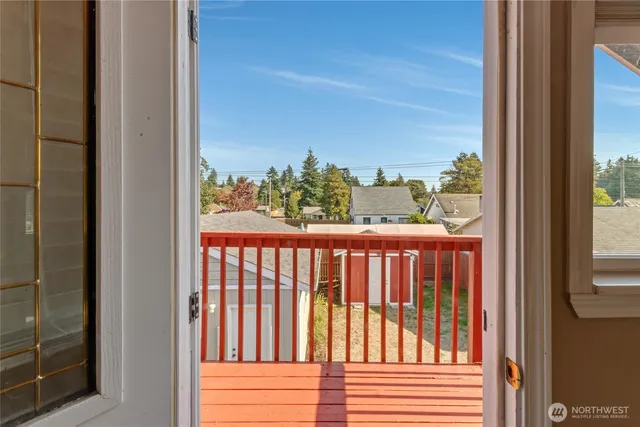 $479,950 | 5201 South Fife Street, Tacoma, WA 98409