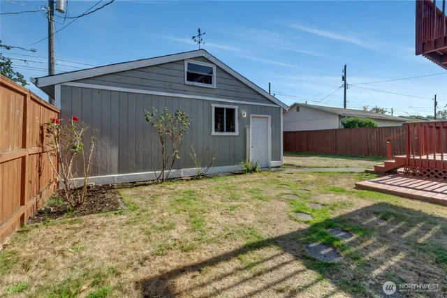 $479,950 | 5201 South Fife Street, Tacoma, WA 98409