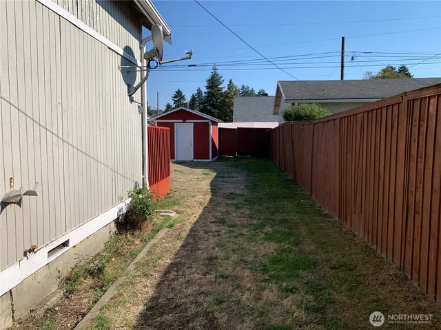 $479,950 | 5201 South Fife Street, Tacoma, WA 98409