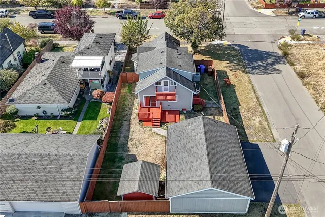 $479,950 | 5201 South Fife Street, Tacoma, WA 98409