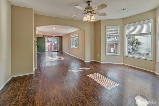 $479,950 | 5201 South Fife Street, Tacoma, WA 98409