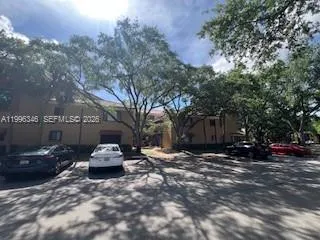 $389,000 | 15485 North Miami Lakeway, Unit 2082, Miami Lakes, FL 33014